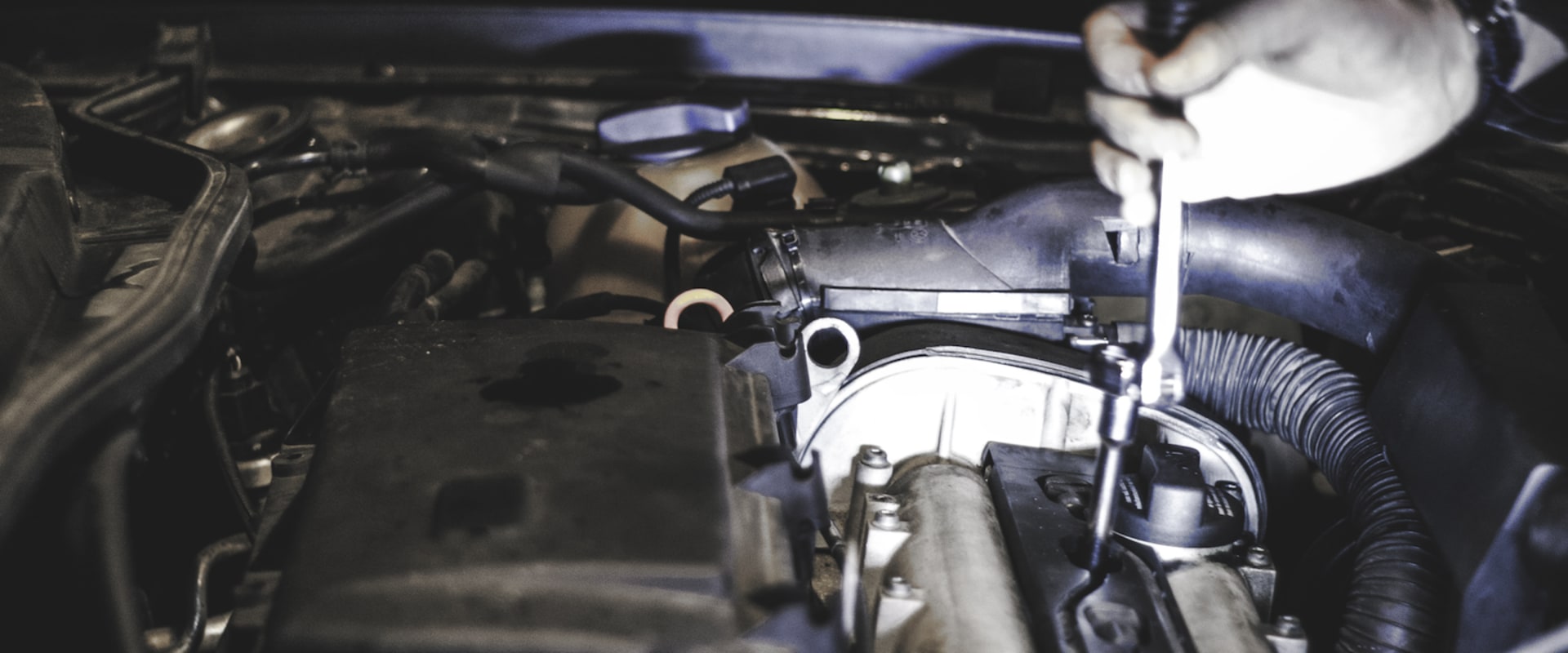 how to tell what engine my car has